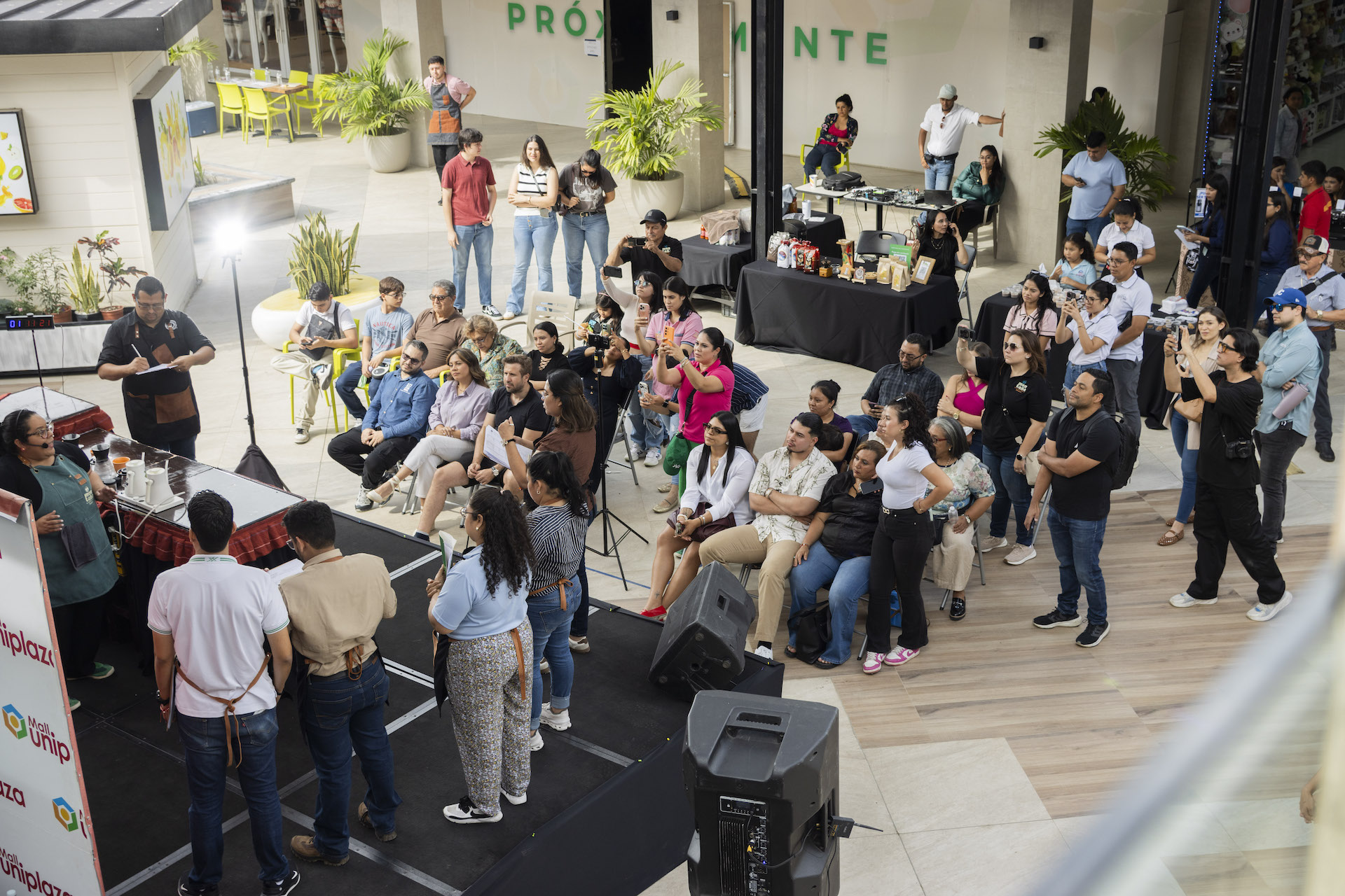 Competencias Regionales de Cafés Filtrados inician en Danlí